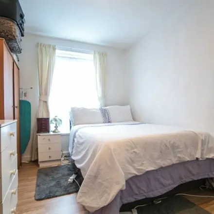 Rent this 1 bed apartment on Staveley House in Turnham Road, London