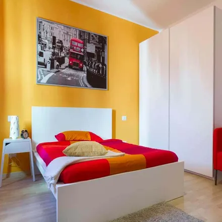 Image 2 - Via Lucca, 6, 20152 Milan MI, Italy - Room for rent