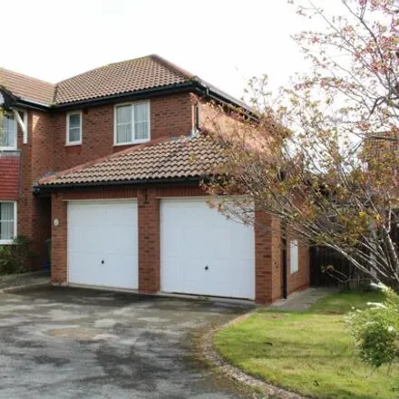 Buy this 4 bed house on unnamed road in Rhyl, LL18 4DL