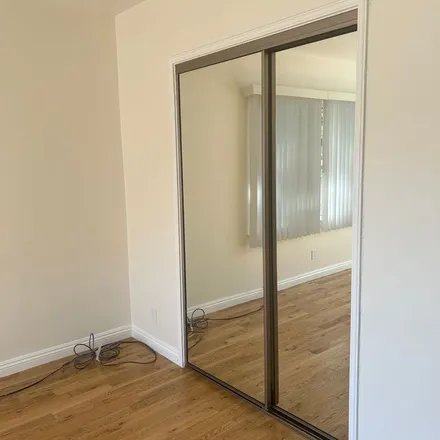 Image 5 - Smart & Final, South Burnside Avenue, Los Angeles, CA 90036, USA - Apartment for rent