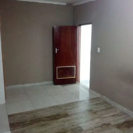 Rent this 1 bed apartment on Settlers Street in South Hills, Johannesburg