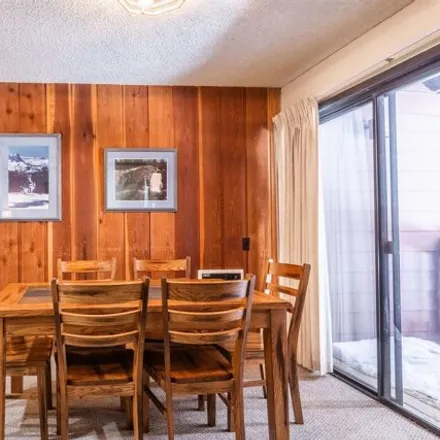 Image 3 - Mammoth Ski & Racquet, 248 Mammoth Slopes Drive, Mammoth Lakes, CA 93546, USA - Condo for sale