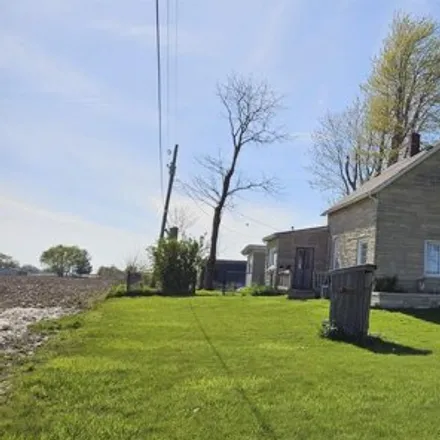 Buy this 3 bed house on 4569 County Road North 300 West in Kokomo, IN 46901