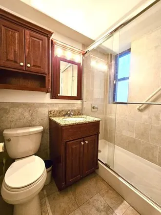 Image 7 - 70 Park Terrace East, New York, NY 10034, USA - Apartment for sale