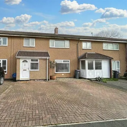 Buy this 3 bed townhouse on Liswerry Drive in Cwmbran, NP44 8RD