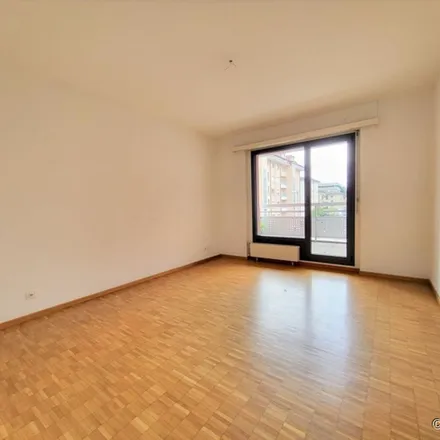 Rent this 5 bed apartment on Manor in Piazza Dante Alighieri 2, 6901 Lugano