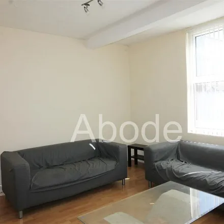 Image 4 - Archway Properties, Brudenell Grove, Leeds, LS6 1HR, United Kingdom - Apartment for rent