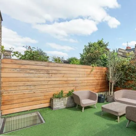 Image 3 - Clancarty Road, London, SW6 3BB, United Kingdom - Townhouse for sale