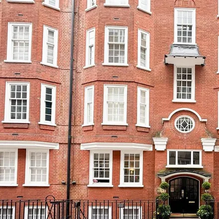 Image 2 - Garrick House, Carrington Street, London, W1J 7JG, United Kingdom - Apartment for rent