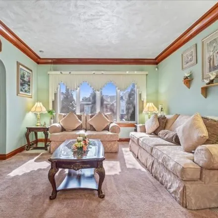 Image 8 - 3536 West 60th Street, Chicago, IL 60629, USA - House for sale