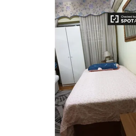 Rent this 3 bed room on Madrid in Hospital Virgen de la Torre, Calle del Puerto de Lumbreras