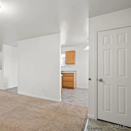 Image 3 - 228 Abby Road, Cheyenne, WY 82007, USA - House for sale