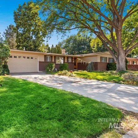 Image 3 - 8235 West Winchester Drive, Boise, ID 83704, USA - House for sale