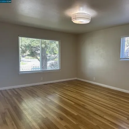 Image 5 - 961 Ormonde Drive, Mountain View, CA 94043, USA - House for rent
