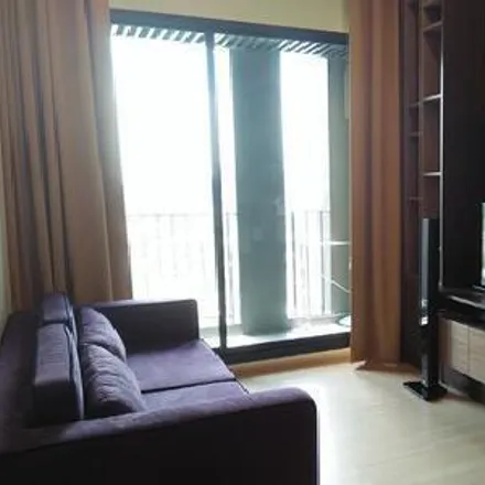 Rent this 2 bed apartment on Thai Rent A Car in Phetchaburi Road, Huai Khwang District