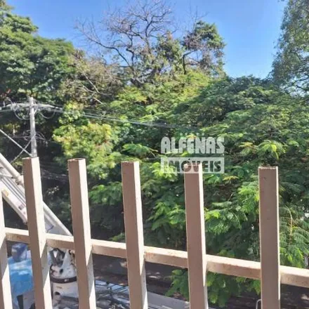 Buy this 4 bed house on Avenida João César de Oliveira in Eldorado, Contagem - MG