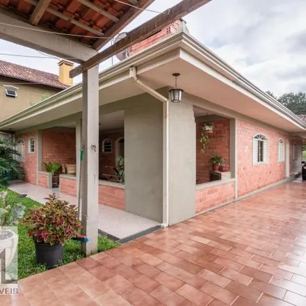 Buy this 4 bed house on Rua Joanna Emma Dalpozzo Zardo 188 in Santa Felicidade, Curitiba - PR