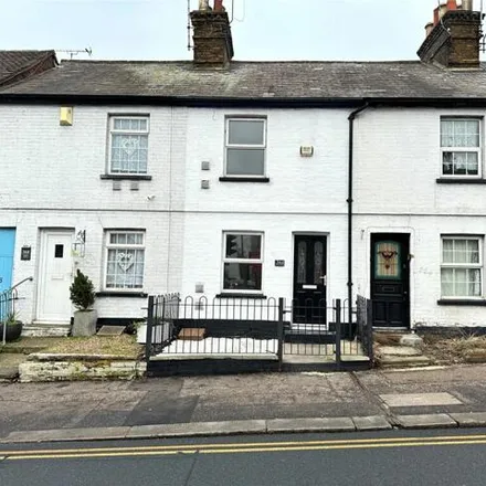 Image 1 - St Mary's Court, Victoria Avenue, Southend-on-Sea, SS2 6NA, United Kingdom - Townhouse for sale