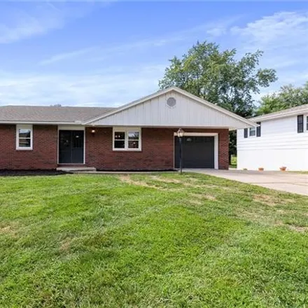 Image 1 - 3308 North 35th Place, St. Joseph, MO 64506, USA - House for sale