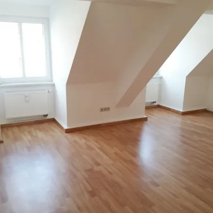 Rent this 2 bed apartment on Strelitzer Straße 48 in 04157 Leipzig, Germany