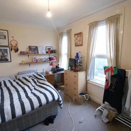 Image 3 - 201 Norwood View, Leeds, LS6 1DX, United Kingdom - House for rent
