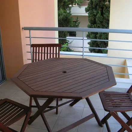 Rent this 3 bed apartment on Ελευθερίας in 151 23 Marousi, Greece