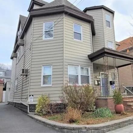 Image 2 - 234 78th Street, Hudson Heights, North Bergen, NJ 07047, USA - House for rent