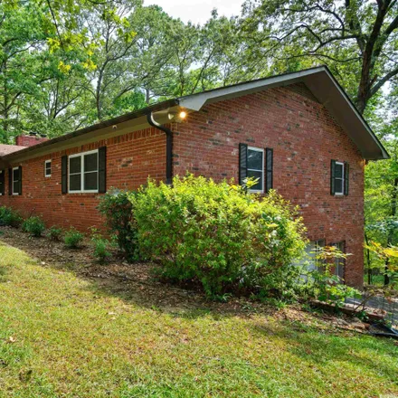 Buy this 5 bed house on 199 Hood Place in Hot Springs, AR 71913