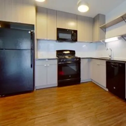 Rent this 2 bed apartment on #419,5411 North Winthrop Avenue in Little Vietnam, Chicago