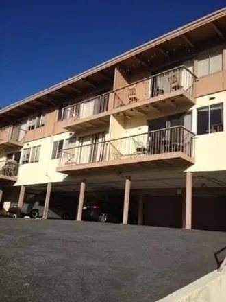 Rent this 1 bed apartment on Monte Vista / Porta Vista in Monte Vista Drive, Monterey
