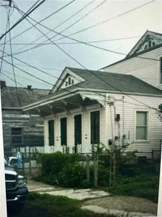 Buy this 6 bed house on 2522 Philip Street in New Orleans, LA 70113