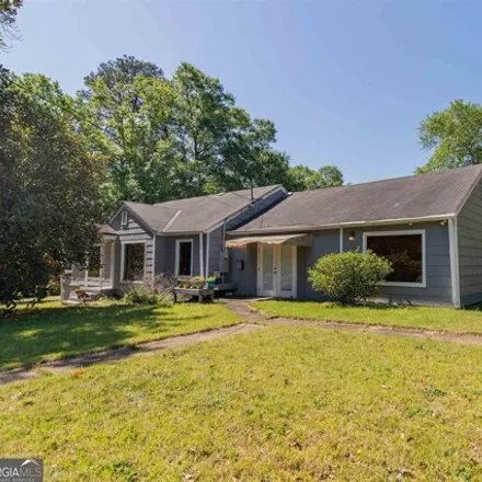 Image 1 - 3762 Mulberry Drive, Columbus, GA 31907, USA - House for sale