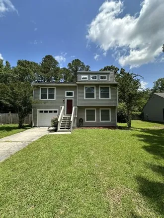 Rent this 3 bed house on 146 Bridgecreek Drive in Berkeley County, SC 29445