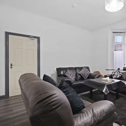 Rent this 5 bed house on Birmingham in B9 5BD, United Kingdom