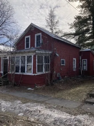 Buy this 3 bed house on 406 Oak Street in City of Ogdensburg, NY 13669