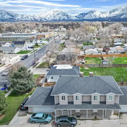 Image 2 - 352 Fenton Avenue, South Salt Lake, UT 84115, USA - House for sale