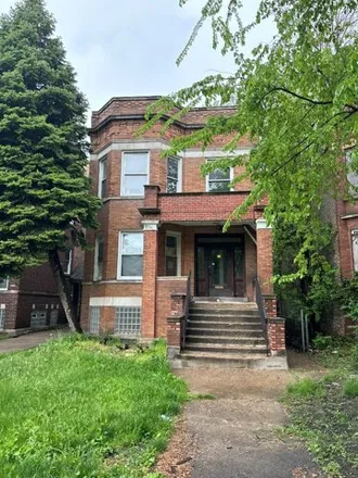 Buy this 7 bed house on 7734 S Saginaw Ave in Chicago, Illinois