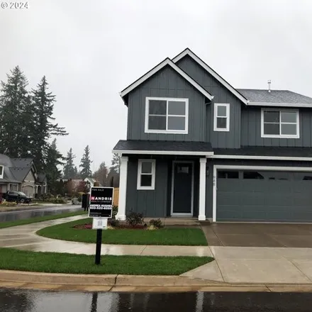 Buy this 4 bed house on Northeast 17th Avenue in Canby, OR 97013