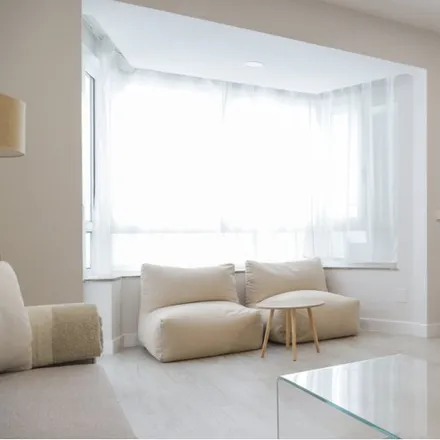 Image 2 - Cepsa, Paseo de la Castellana, 28020 Madrid, Spain - Apartment for rent