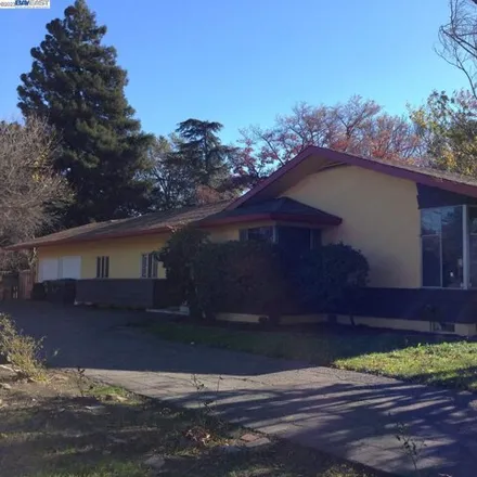 Image 3 - 870 Great Jones Street, Fairfield, CA 94533, USA - House for sale