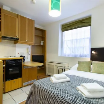 Rent this 1 bed apartment on 196 North Gower Street in London, NW1 2NR