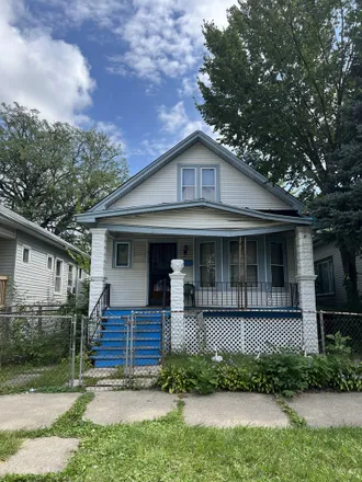 Buy this 4 bed house on 10119 South Union Avenue in Chicago, IL 60628