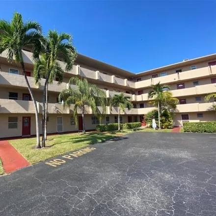 Buy this 1 bed condo on 1501 Northeast 191st Street in Miami-Dade County, FL 33179