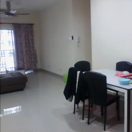 Rent this 1 bed apartment on Jalan 1/152 in Taman Suria, 47180 Kuala Lumpur