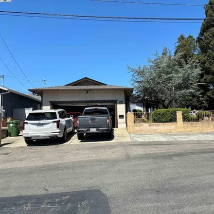 Buy this 3 bed house on 2962 Massachusetts Avenue in Castro Valley, CA 94546