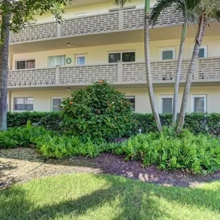 Image 9 - 3351 Spanish Trail, Tropic Isle, Delray Beach, FL 33483, USA - Condo for sale