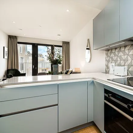 Image 3 - The Denizen, 43 Golden Lane, Barbican, London, EC2Y 8NQ, United Kingdom - Apartment for rent