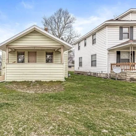 Buy this 2 bed house on 1115 East Indiana Avenue in South Bend, IN 46613