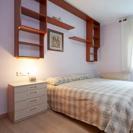 Rent this 3 bed apartment on Carrer del Torrent de Can Mariner in 08001 Barcelona, Spain