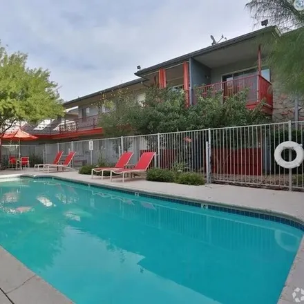 Image 4 - North 5th Avenue, Phoenix, AZ 85013, USA - Apartment for rent